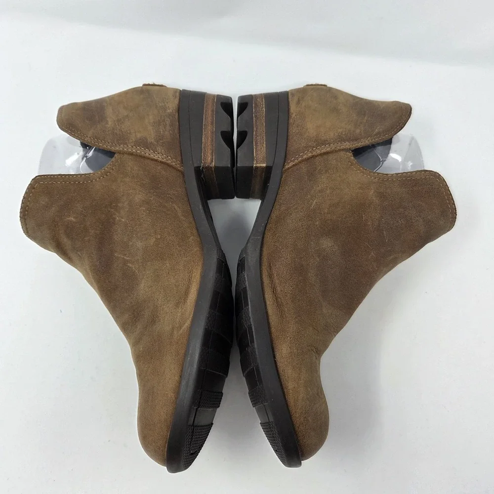 Sorel Lolla Brown Distressed Leather Cut Out Low Heel Ankle Boots Womens Size 8